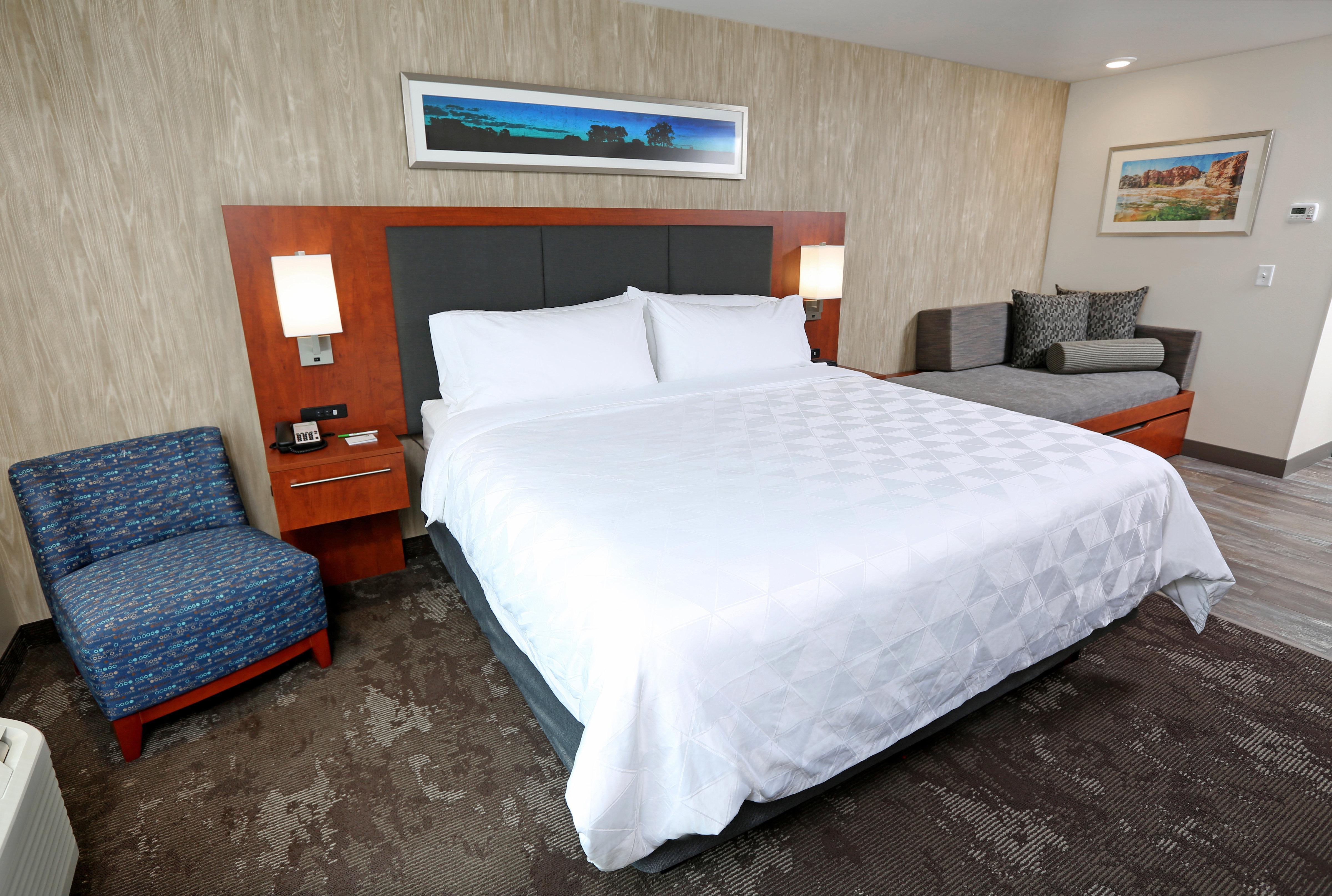Holiday Inn & Suites Sioux Falls - Airport By Ihg Экстерьер фото